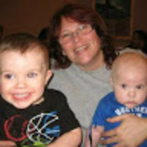 Meet your Posher, Lorie